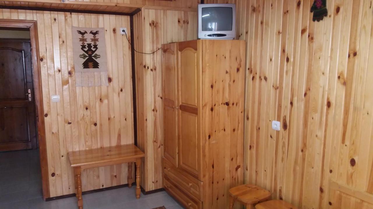 Ваканционно Селище Ива Sarnitsa Buitenkant foto