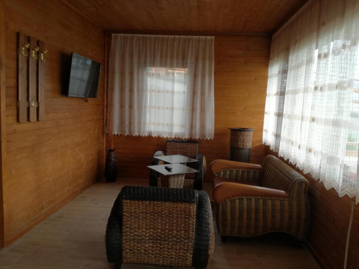 Ваканционно Селище Ива Sarnitsa Buitenkant foto