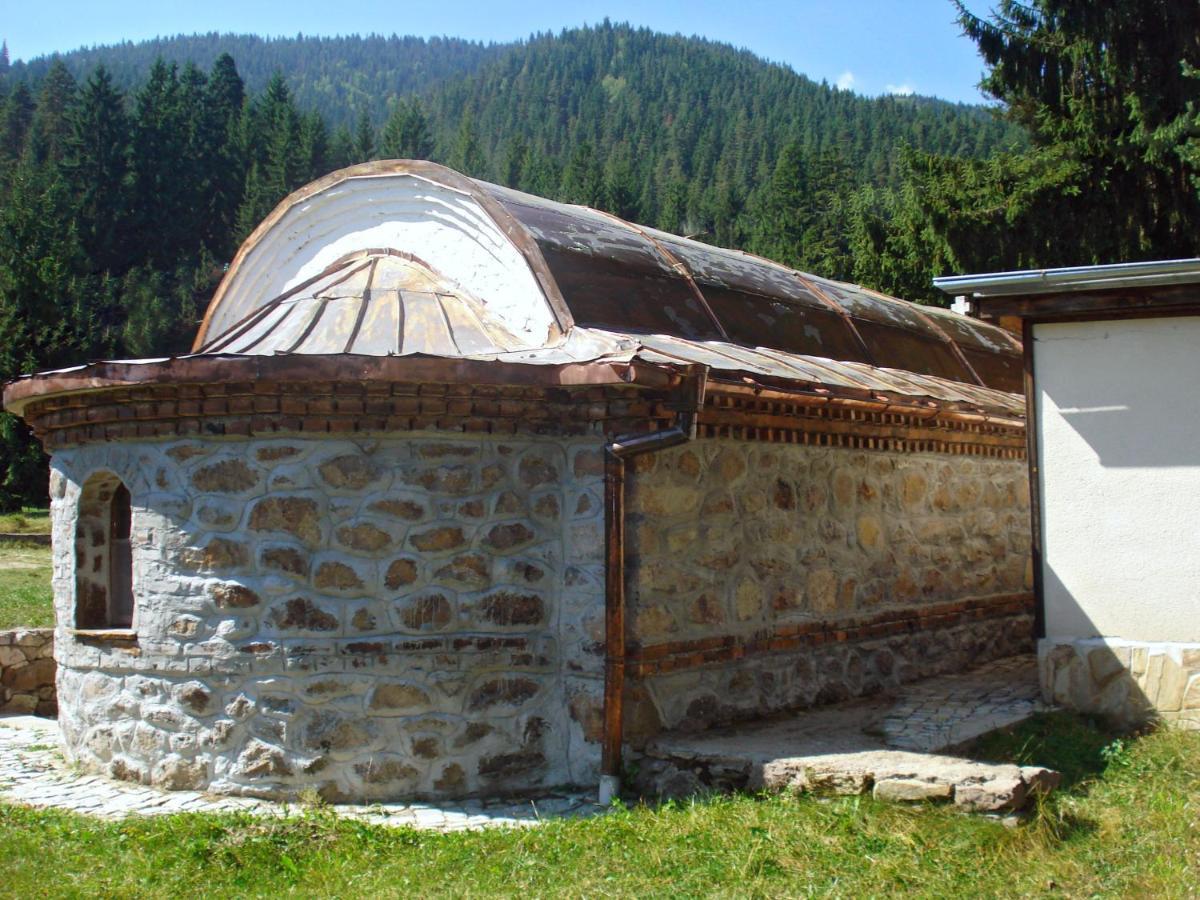 Ваканционно Селище Ива Sarnitsa Buitenkant foto